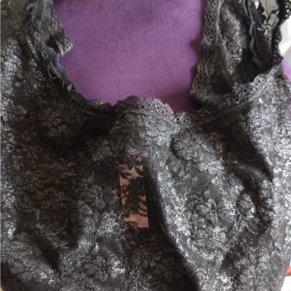 Victoria Secret Lace Body Blouse with Shiny Silver & Mesh Back. Size Large - Picture 5 of 6